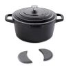 Lot Cocotte Légère Ronde En Fonte D’aluminium 24 Cm Et Deux Maniques En Silicone 19