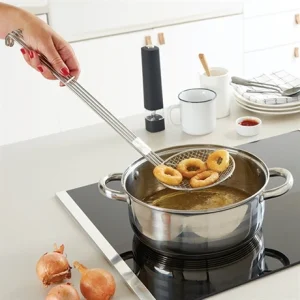 Lot Friteuse Traditionnelle, Coupe-frites Et Araignée à Friture 9