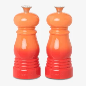 Le Creuset Mills 6