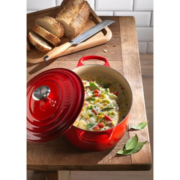 Cocotte En Fonte Ovale 27 Cm Cerise Le Creuset Signature 7
