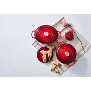 Cocotte En Fonte Ovale 27 Cm Cerise Le Creuset Signature 21
