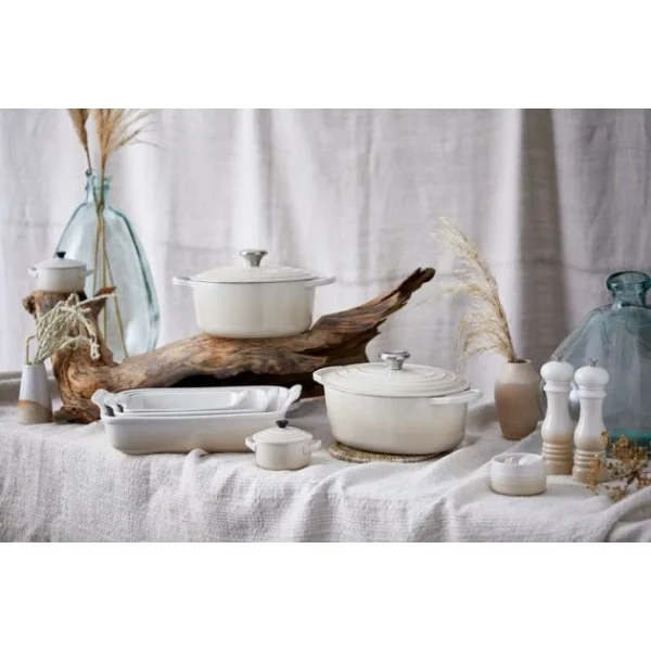 Cocotte En Fonte Ovale 31 Cm Meringue Signature Le Creuset 6